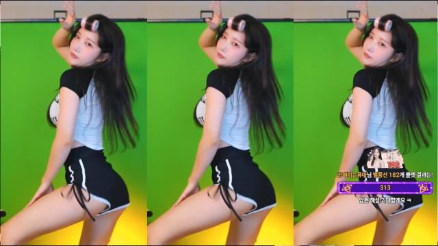 [와플대 태린] 인더클럽 IN THE CLUB (시그 리액션 맛집) 9