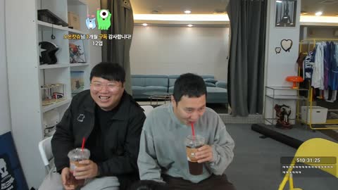 으악민초다 - [클립]티뉴) 감컴 라스트댄스라던데? / 경훈) 난 감컴 ...